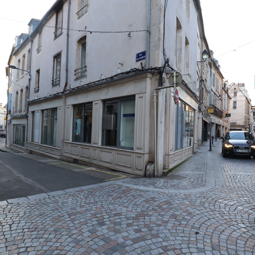 56801_53012677n