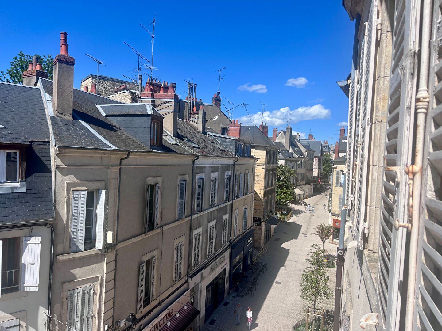 60671_60587664f